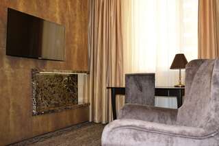 Гостиница Art Hotel 4 Пермь Номер люкс-6