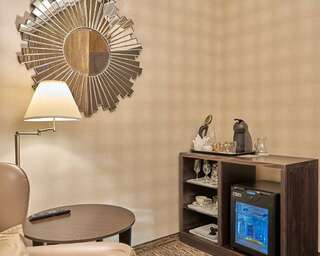 Гостиница Art Hotel 4 Пермь Номер люкс-8