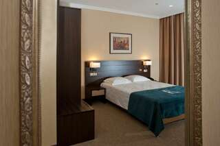 Гостиница Art Hotel 4 Пермь Номер стандарт с 1 двуспальной кроватью-4